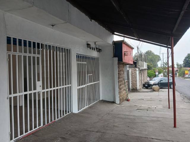 Local Comercial en Renta Bulevar Balcones San Cristóbal - Image 2