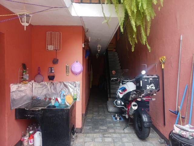 Casa en Venta Colonia Carabanchel Zona 11 Guatemala - Image 4