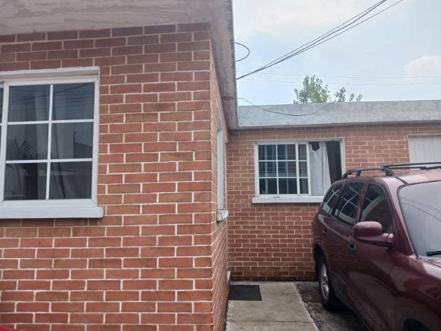 Casa en Venta San Cristóbal, de un nivel en residencial - Image 1