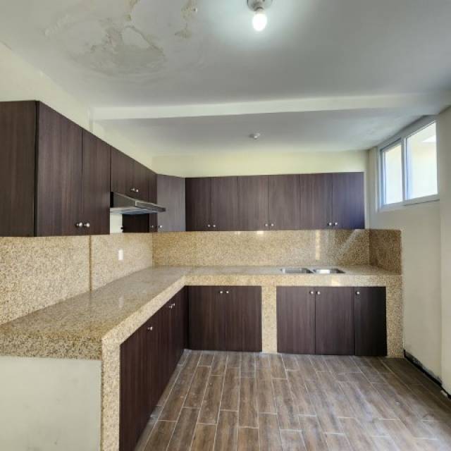 Casa Venta Balcones de San Cristóbal de 5 habitaciones - Miniatura 7