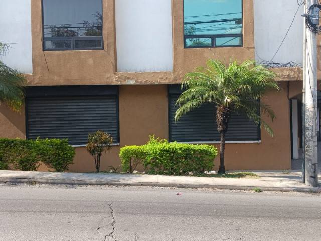 Local en Renta Balcones de San Cristóbal - Image 4