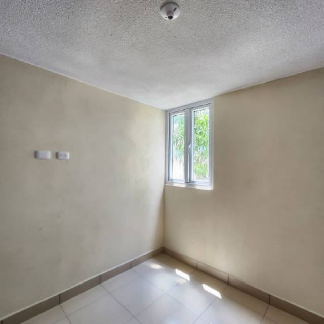 Apartamento con Balcón en Renta Villa Los Alamos - Miniatura 5
