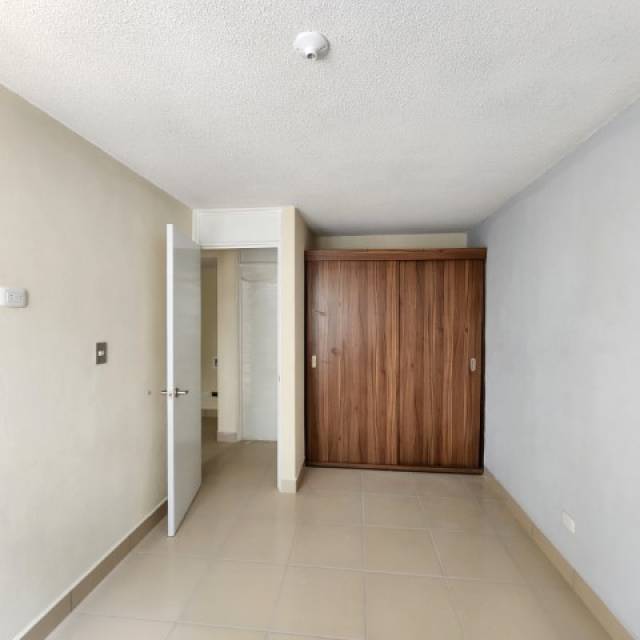 Apartamento con Balcón en Renta Villa Los Alamos - Miniatura 6
