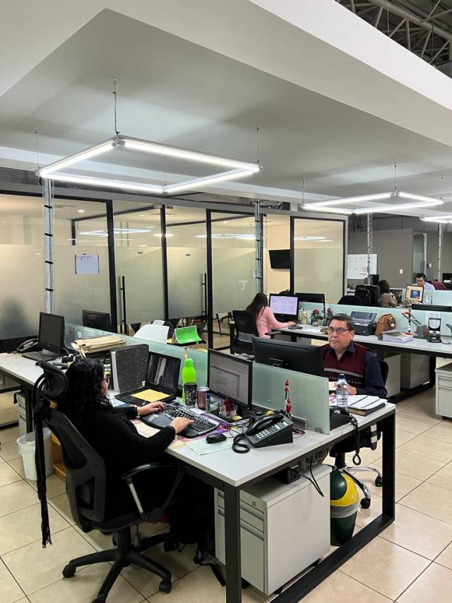 EDICIFIO DE OFICINAS EN RENTA ZONA 13 - Image 3