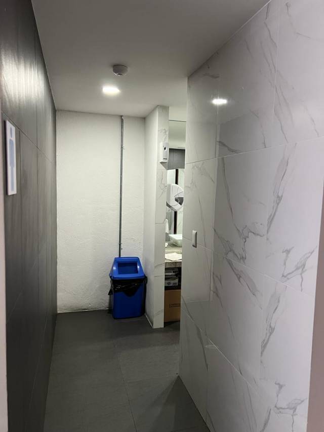 EDICIFIO DE OFICINAS EN RENTA ZONA 13 - Miniatura 7