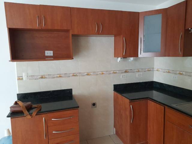 Apartamento en Renta Jardines de La Floresta con Balcón - Image 5