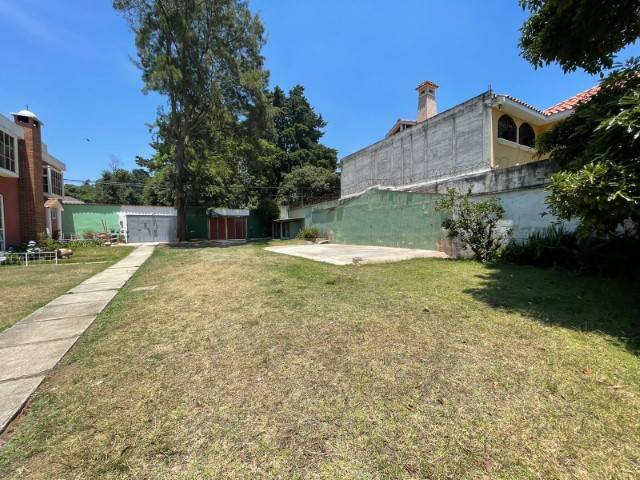 Terreno Residencial en Venta San Lucas Sacatepéquez - Image 2