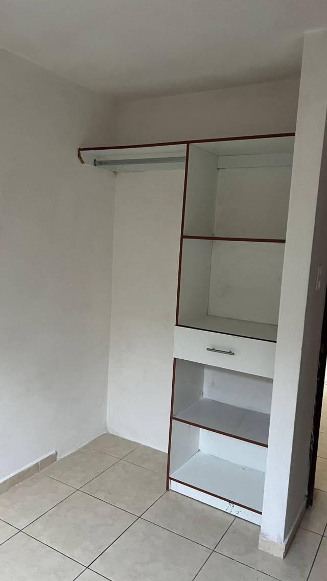 APARTAMENTO EN RENTA NUEVO EN PARQUE 7 - Miniatura 4