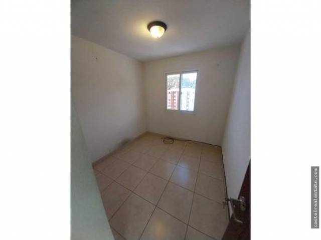 Rento apartamento nuevo en parque 7 - Image 1