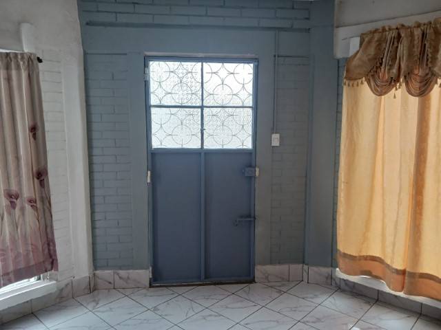Apartamento en Renta Colonia Concepción Zona 10 Ciudad - Image 4