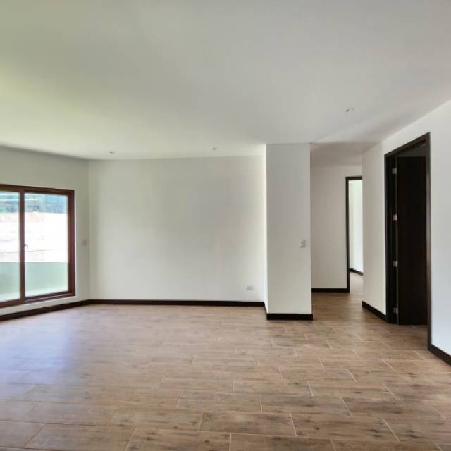 Apartamento en Renta Habitat Ciudad Vieja Zona 10 - Image 1