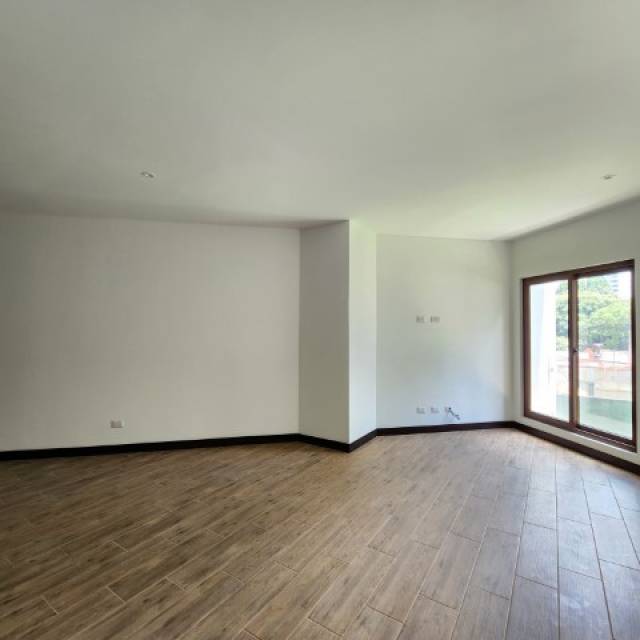Apartamento en Renta Habitat Ciudad Vieja Zona 10 - Miniatura 5