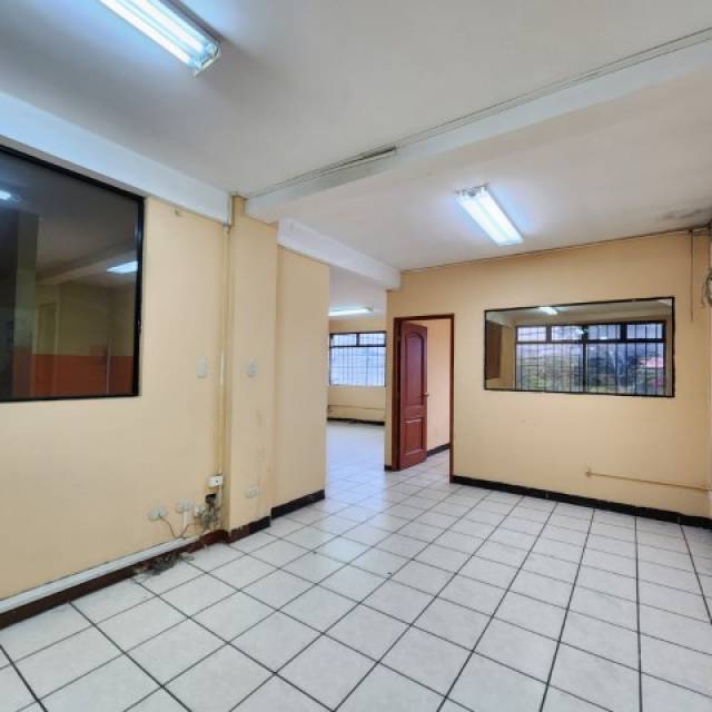 Ofi-Bodega en Renta San Cristóbal con Energía Trifasica - Miniatura 12