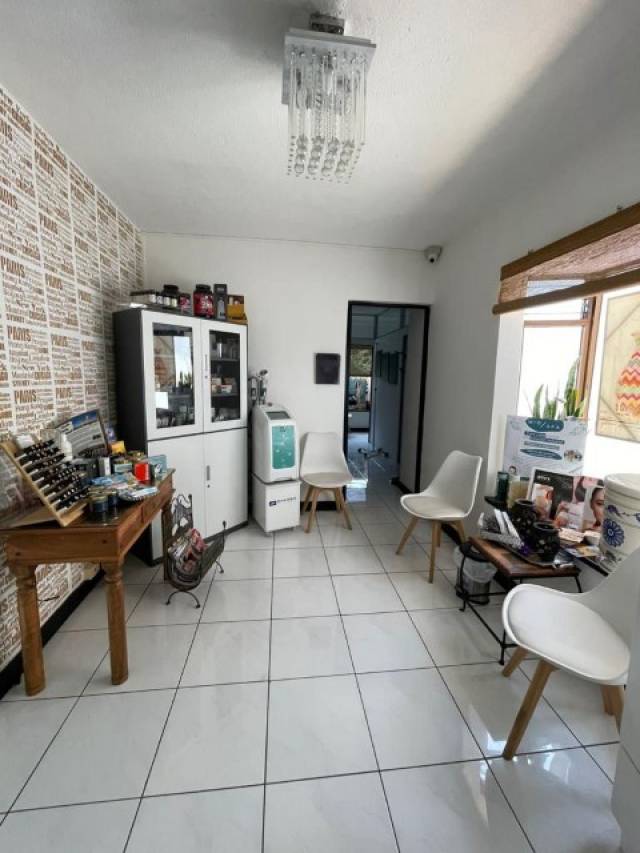 Derecho de Llave en Venta Salón y Spa Zona 15 - Miniatura 14