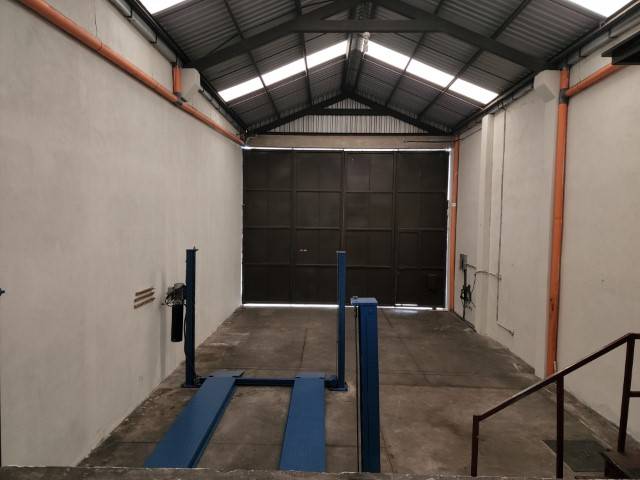 Ofibodega en Renta San Cristóbal - Image 3