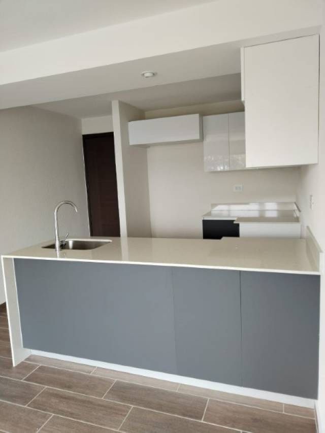 Apartamento en Alquiler Parque Mateo Zona 7 Guatemala - Image 2