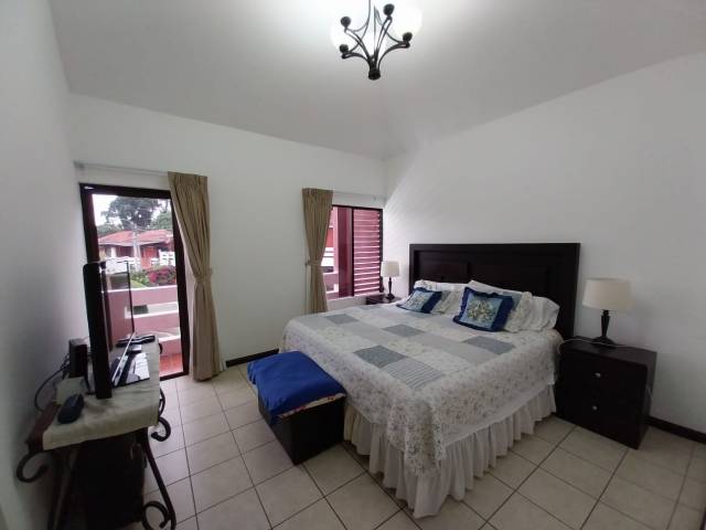 EN VENTA CASA EN PINARES - Miniatura 7