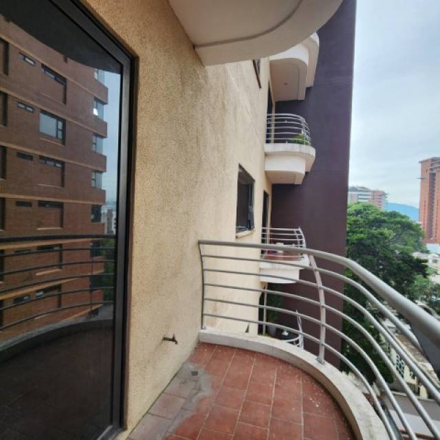 Apartamento en Venta Zona 14 Américas Edificio Vivaldi - Miniatura 14