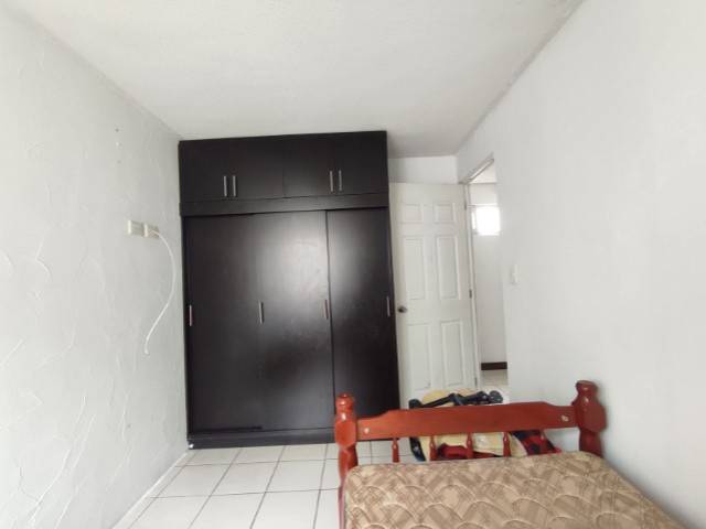Casa en Venta o Renta Estilo Townhouse Zona 21 Ciudad - Miniatura 10