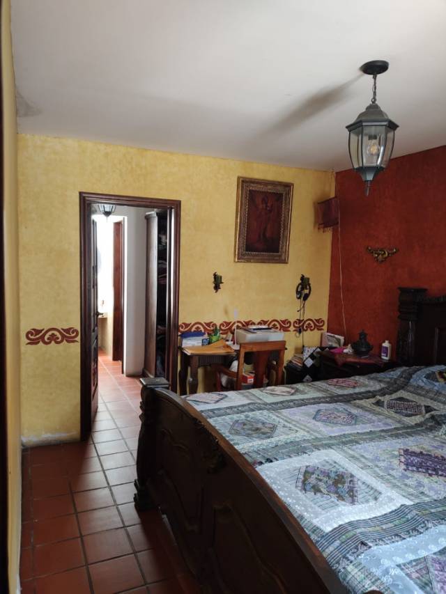 APROVECHE CASA AMPLIA EN VENTA CERCA DE ANTIGUA GT - Miniatura 2