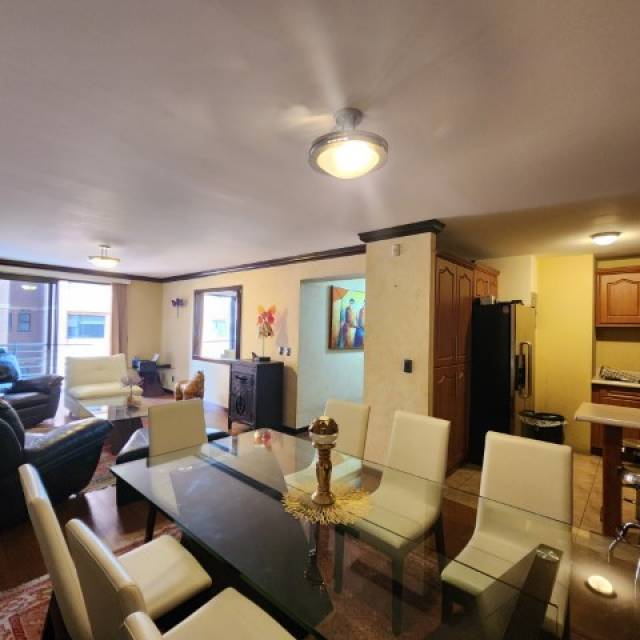Apartamento en Venta Zona 14 Américas Edificio Vivaldi - Image 4