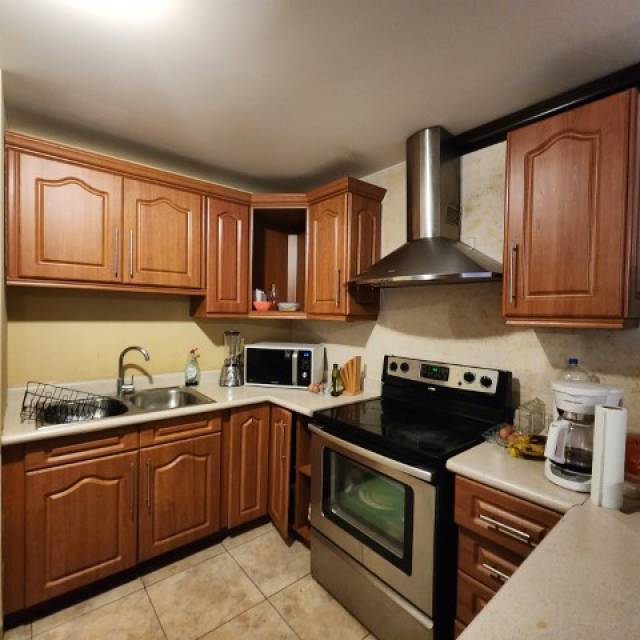 Apartamento en Venta Zona 14 Américas Edificio Vivaldi - Image 5