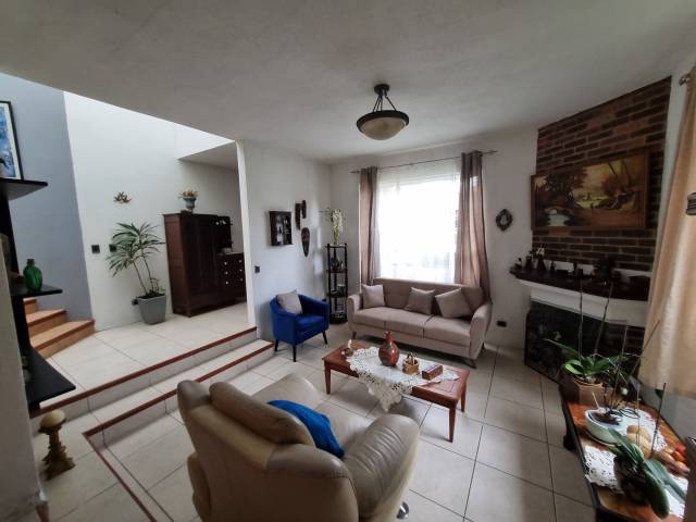 Casa en Venta San Isidro zona 16 - Miniatura 2