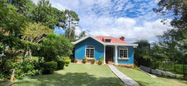 EN VENTA- Casa cerca del Club La Montaña, Mixco