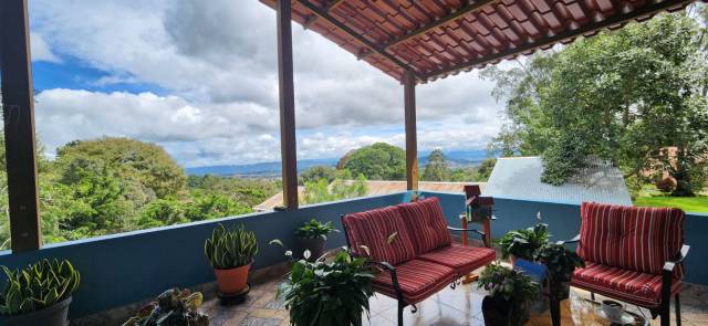 EN VENTA- Casa cerca del Club La Montaña, Mixco - Miniatura 7