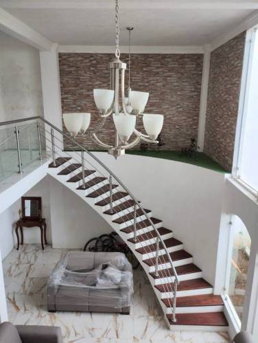 EN VENTA- Casa en Florencia, Milpas Altas - Image 1