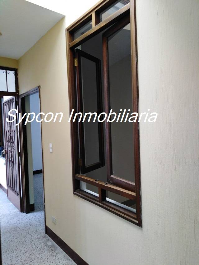 Apartamento sin muebles zona 7 Mixco - Image 2