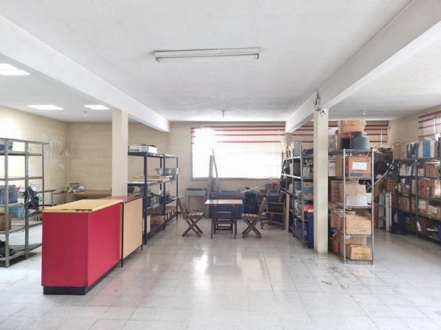 Casa Para Uso Comercial en Renta - Image 5