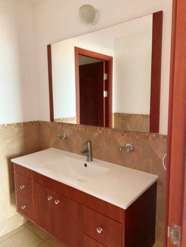 Las Gemas Zona 11, Exclusivo Apartamento en Venta - Image 3