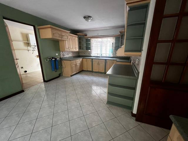 RENTO CASA EN CONDOMINIO LAS CUMBRES - Miniatura 8