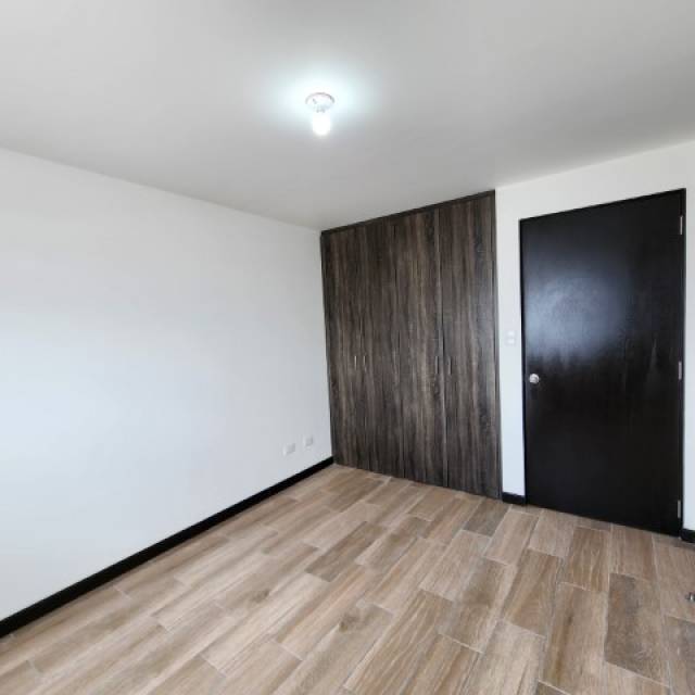 Apartamento en Renta Petapolis Zona 12 Ciudad Guatemala - Miniatura 8