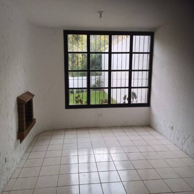 Casa en Venta Zona 1 de Mixco, Las Hojarascas - Image 3