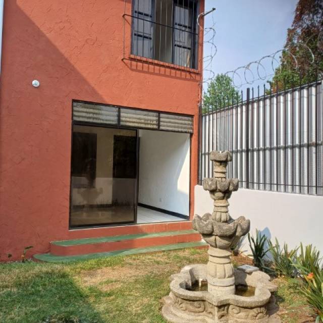 Casa en Venta Zona 1 de Mixco, Las Hojarascas - Image 5