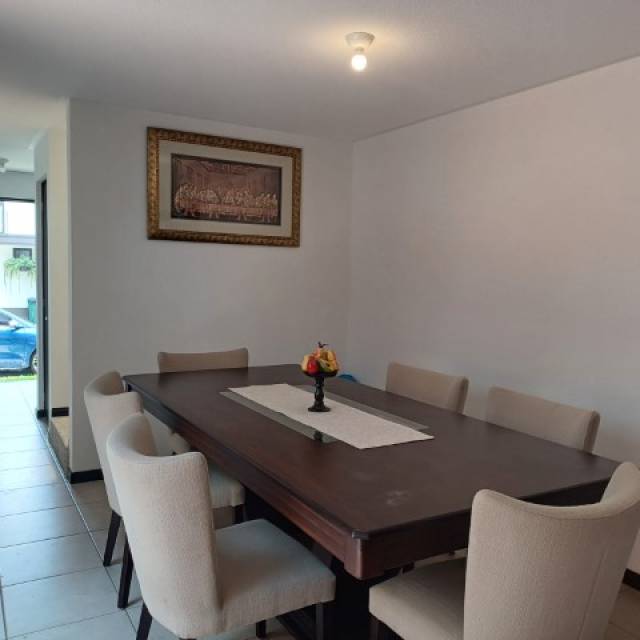 Casa en Venta Senderos del Comendador Ciudad Vieja - Miniatura 4