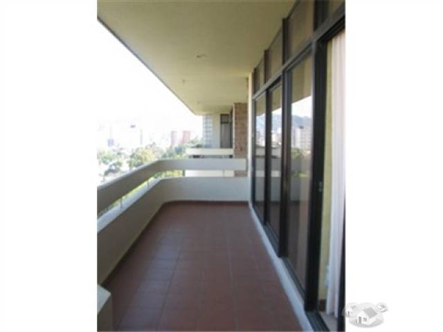 Apartamento en Edificio Villa Mayor - Image 3