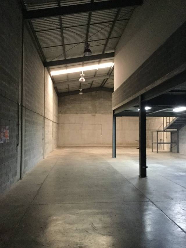 BODEGA EN ALQUILER SOBRE CALZADA AGUILAR BATRES - Image 5