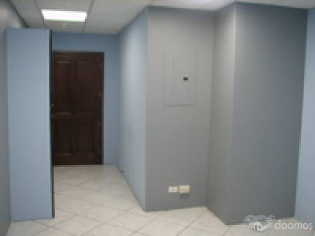 Oficina tabicada en Europlaza - Image 1