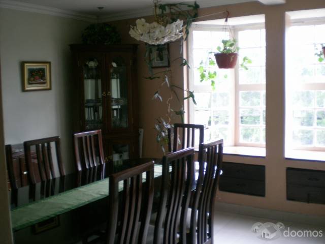 Venta de casa en Jardines de La Asunción - Image 4