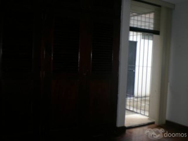 Casa en Alquiler en zona 15 - Miniatura 12