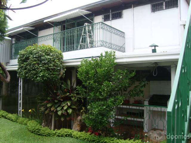 VENDO CASA ZONA 13 - Image 1