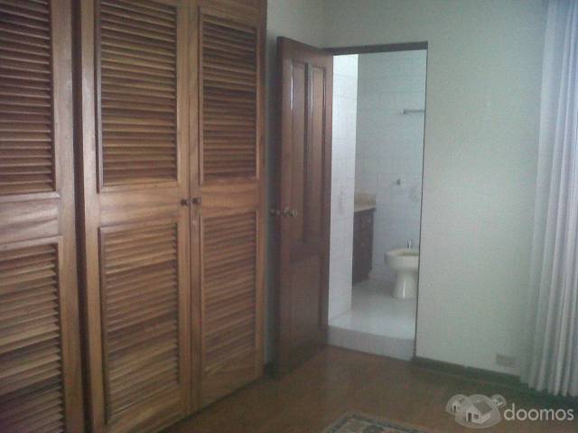 APARTAMENTO EN AREA EXCLUSIVA EN ZONA AMUEBLADO Y EQUIPADO - Image 5