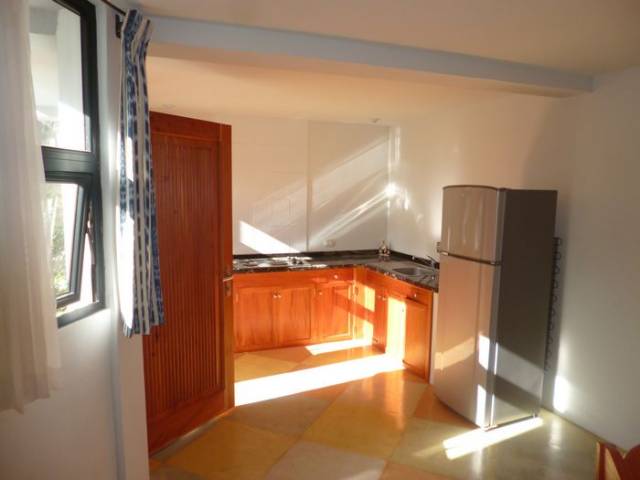 CityMax Antigua promueve apartamento en renta en Santa Ana, buena ubicación - Image 2