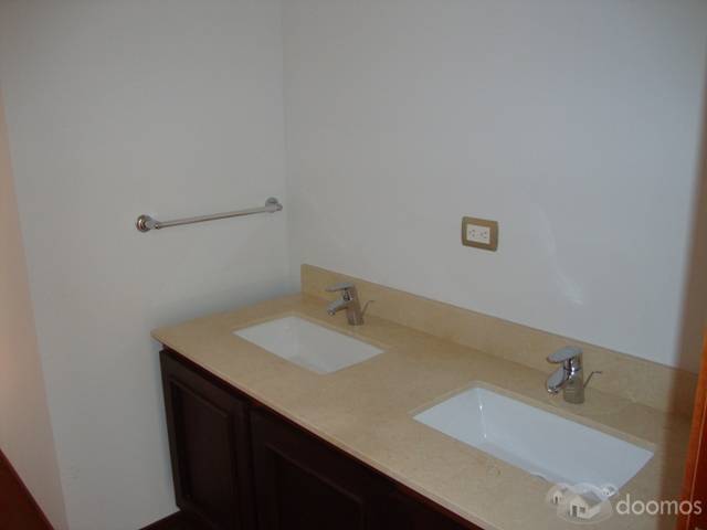 Alquilo Lindo Apartamento para Estrenar en Zona 15 - Image 4