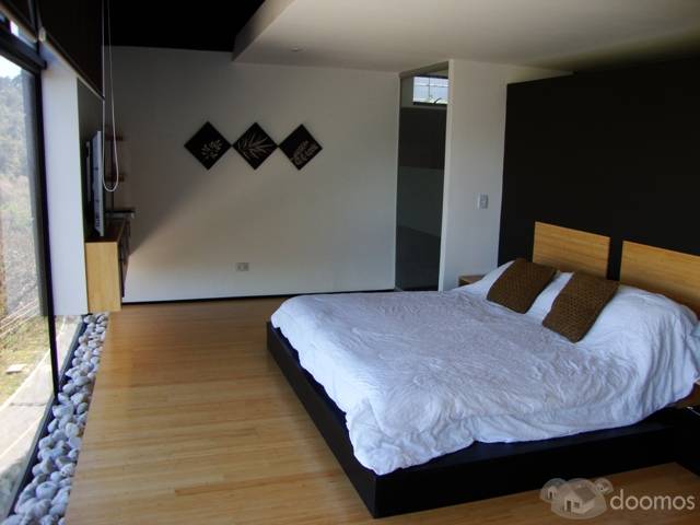 Vendo Casa en Zona 15 - Image 4
