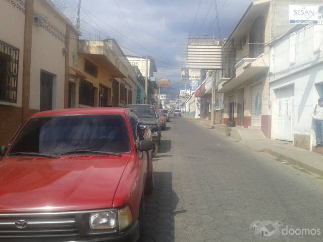 Vendo Casa Céntrica - Image 1