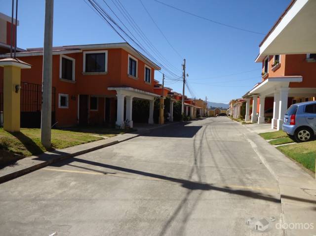 ALQUILO CASA EN CONDOMINIO SANTA ANA - Image 4